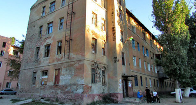 House No. 20 in Zholudeva Street, Volgograd, September 2014. Photo by Vyachaslav Yaschenko for the ‘Caucasian Knot’. House No. 20 in Zholudeva Street, Volgograd, September 2014. Photo by Vyachaslav Yaschenko for the ‘Caucasian Knot’.