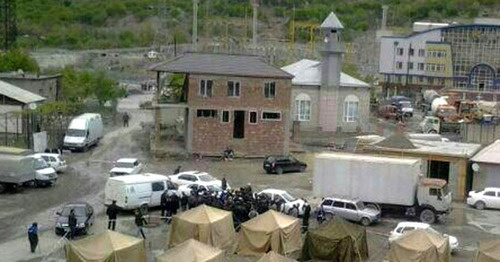 Headquaters of counterterrorist operation in the village of Gimry, Untsukul District of Dagestan. Photo: http://gimry.ucoz.com/ Headquaters of counterterrorist operation in the village of Gimry, Untsukul District of Dagestan. Photo: http://gimry.ucoz.com/