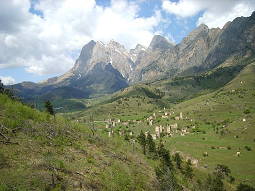 Ingushetia, Tsey-Loam. Photo by http://ru.wikipedia.org Ingushetia, Tsey-Loam. Photo by http://ru.wikipedia.org