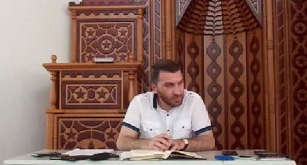 Anzor Shkhanukov. Screenshot from youtube video: http://www.youtube.com/watch?v=OCVE775Isrg Anzor Shkhanukov. Screenshot from youtube video: http://www.youtube.com/watch?v=OCVE775Isrg