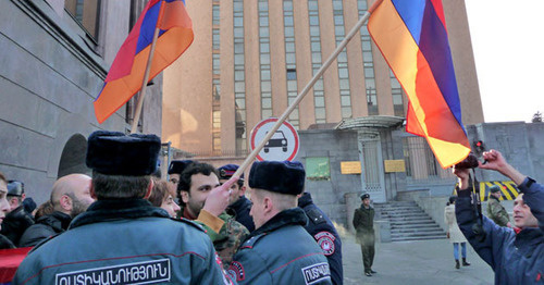 Protest action at the Embassy of Russia in Yerevan, January 15, 2015. Photo by Armine Martirosyan for the ‘Caucasian Knot’.