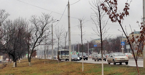 Staropromyslov highway. Bus 4 route. Grozny, February 2015. Photo by Akhmed Aldebirov