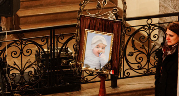Photo of Sergey Evtisyan at the funeral service. January 20, 2015. Photo by Narek Tumanyan Photo of Sergey Evtisyan at the funeral service. January 20, 2015. Photo by Narek Tumanyan