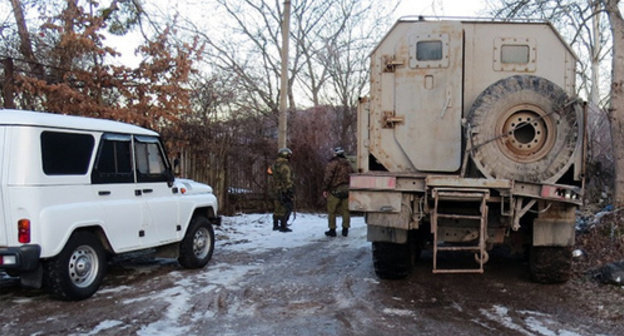 Special operation. Photo: ttp://nac.gov.ru/nakmessage/2015/01/20/v-kbr-neitralizovan-odioznyi-podryvnik-banditskogo-podpolya.html" class="main_article_image Special operation. Photo: ttp://nac.gov.ru/nakmessage/2015/01/20/v-kbr-neitralizovan-odioznyi-podryvnik-banditskogo-podpolya.html" class="main_article_image