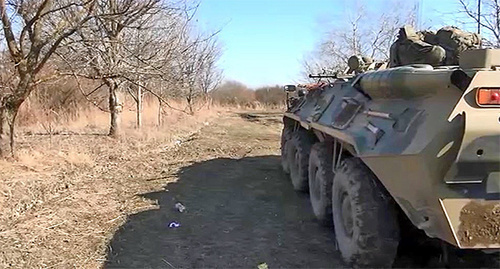 Special equipment in the country road, February 27, 2015,  Kizilyurt District, Dagestan. Photo: http://nac.gov.ru/nakmessage/2015/02/28/v-dagestane-neitralizovany-shestero-banditov-aktivnaya-faza-kto-prodolzhaetsya.html