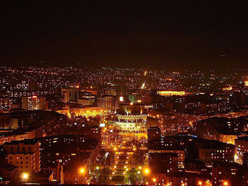 Armenia, Yerevan. Photo by http://ru.wikipedia.org Armenia, Yerevan. Photo by http://ru.wikipedia.org