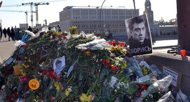The place of Boris Nemtsov's murder 15 days later after the tragic event. Photo by Svetlana Kravchenko for the "Caucasian Knot"