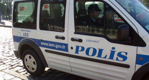 Turkish police car. Photo: http://www.panarmenian.net/rus/news/130286/