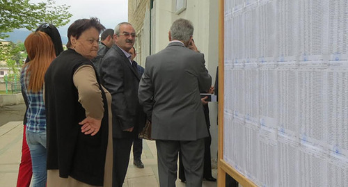 The parliamentary elections in Nagorno-Karabakh. At the polling station. May 3, 2015. Photo by Alvard Grigoryan for the "Caucasian Knot"