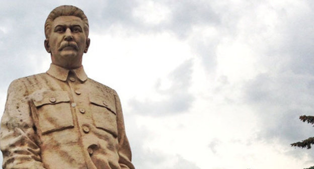 The monument to Stalin near the house museum in the city of Gori. Georgia. Photo by Akhmed Aldebirov for the "Caucasian Knot"
