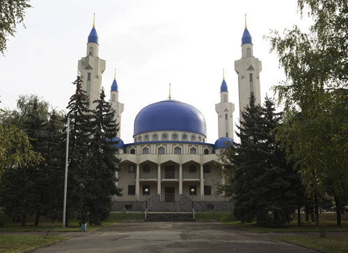 Adygea, Maikop. Mosque. Photo by www.makhmud.ru Adygea, Maikop. Mosque. Photo by www.makhmud.ru