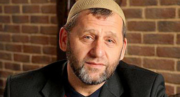 Khamzat Chumakov. Photo: http://mehkkhel.org/chleny-musulmanskoj-obshhiny-opasayutsya-vozobnovleniya-konflikta-vokrug-mecheti-v-nasyr-korte/