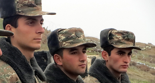 Soldiers on the front line. Nagorny Karabakh. Photo by Alvard Grigoryan for the "Caucasian Knot" Soldiers on the front line. Nagorny Karabakh. Photo by Alvard Grigoryan for the "Caucasian Knot"