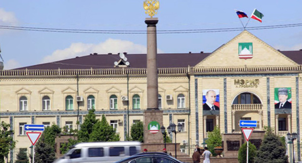 The stele "City of Military Glory". in Grozny. Photo by Akhmed Aldebirov for the "Caucasian Knot"