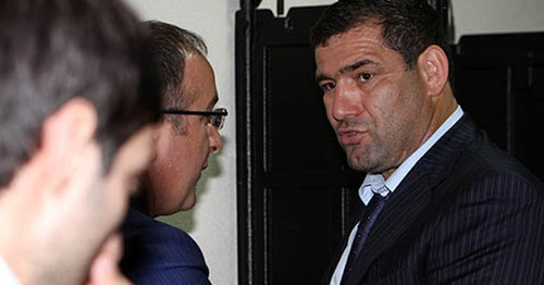 Sagid Murtazaliev (to the right). Photo http://flnka.ru/ Sagid Murtazaliev (to the right). Photo http://flnka.ru/