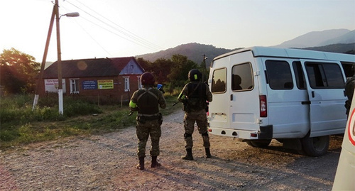 Law enforcers during CTO. Photo: http://nac.gov.ru/nakmessage/2015/08/04/v-ingushetii-neitralizovana-gruppa-iz-vosmi-boevikov-igil.html