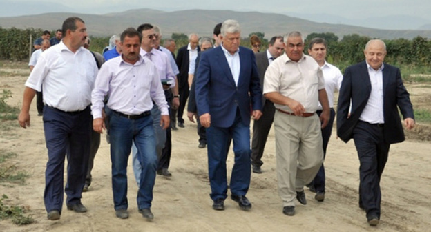 Khizri Shikhsaidov (in the centre) during his business trip to Derbent District of Dagestan. Photo: http://www.riadagestan.ru/mobile/news/derbentskiy_rayon/predsedatel_ns_rd_khizri_shikhsaidov_posetil_derbentskiy_rayon/# Khizri Shikhsaidov (in the centre) during his business trip to Derbent District of Dagestan. Photo: http://www.riadagestan.ru/mobile/news/derbentskiy_rayon/predsedatel_ns_rd_khizri_shikhsaidov_posetil_derbentskiy_rayon/#