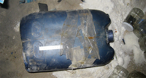 Improvised explosive device. Photo: http://nac.gov.ru/nakmessage/2014/11/22/v-dagestane-i-ingushetii-obezvrezheny-obnaruzhennye-v-tainikakh-vzryvnye-ustro.html Improvised explosive device. Photo: http://nac.gov.ru/nakmessage/2014/11/22/v-dagestane-i-ingushetii-obezvrezheny-obnaruzhennye-v-tainikakh-vzryvnye-ustro.html