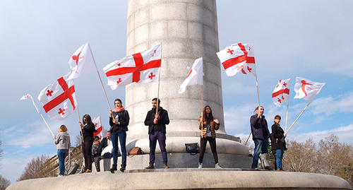 Georgian flags at the rally in Tbilisi, April 2015. Photo by Beslan Kmuzov for the "Caucasian Knot". Georgian flags at the rally in Tbilisi, April 2015. Photo by Beslan Kmuzov for the "Caucasian Knot".