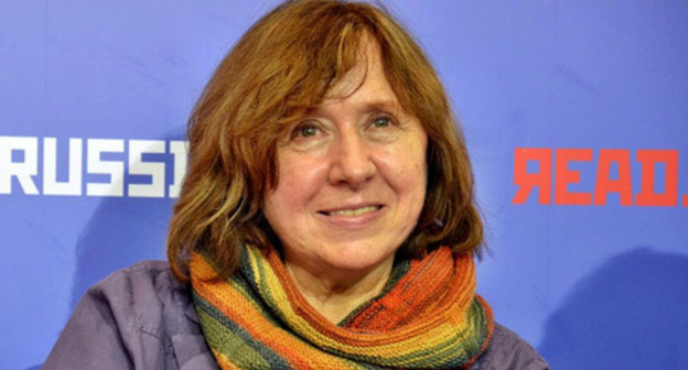 Svetlana Aleksievich. Screenshot from the video posted by RusFrankfurt, https://www.youtube.com/watch?v=DOkX7FdehnU Svetlana Aleksievich. Screenshot from the video posted by RusFrankfurt, https://www.youtube.com/watch?v=DOkX7FdehnU