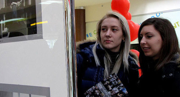 Opening of Photo Exhibition "Gallery of Hears". "Golden Babylon" Centre, Rostov-on Don, February 17, 2010. Photo by the "Caucasian Knot" Opening of Photo Exhibition "Gallery of Hears". "Golden Babylon" Centre, Rostov-on Don, February 17, 2010. Photo by the "Caucasian Knot"