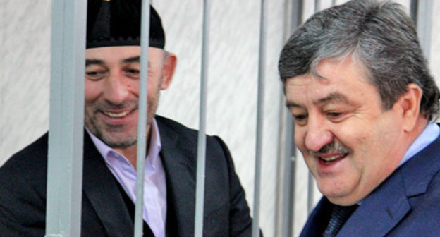 Kurman-Ali Baichorov (left) and his advocate Alaudi Musayev in the court room, Stavropol Region, December 2, 2014. Photo by Magomed Magomedov for the ‘Caucasian Knot’. Kurman-Ali Baichorov (left) and his advocate Alaudi Musayev in the court room, Stavropol Region, December 2, 2014. Photo by Magomed Magomedov for the ‘Caucasian Knot’.