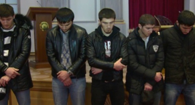 Natives of Chechnya detained in Moscow, October 30, 2015. Photo: Vk.com/ramzan Natives of Chechnya detained in Moscow, October 30, 2015. Photo: Vk.com/ramzan