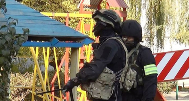 Law enforcers during special operation in Nalchik, November 10, 2015. Photo: http://nac.gov.ru/nakmessage/2015/11/11/v-nalchike-neitralizvan-prisyagnuvshii-ig-bandglavar-boevikov-kbr.html
