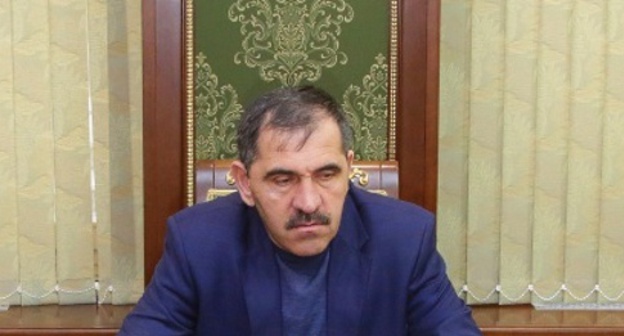 Yunus-Bek Evkurov at the sitting of antiterrorist commission, November 14, 2015. Photo: Ingushetia.ru
