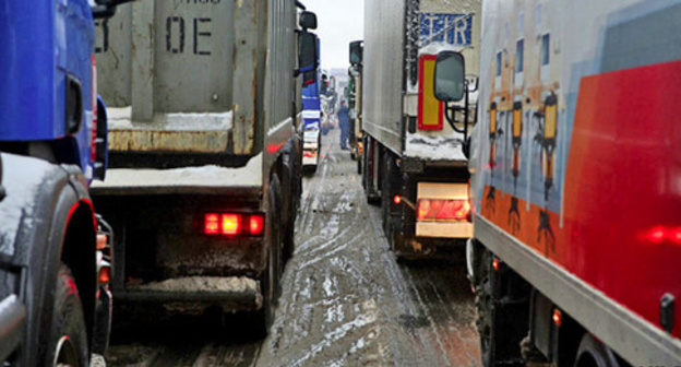 Protest action of truck drivers, Moscow, December 2015. Photo: RFE/RL Protest action of truck drivers, Moscow, December 2015. Photo: RFE/RL