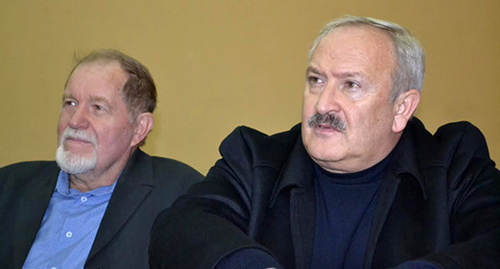 Professor Anatoly Kudakin (to the left), Deputy of Sochi City Council  Konstantin Gergishan / Photo by Svetlana Kravchenko for the "Caucasian Knot"