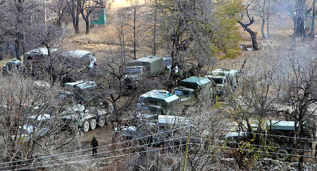 The special operation in the village of Balakhani of the Untsukul District of Dagestan. Photo by Ruslan Alibekov http://chernovik.net/