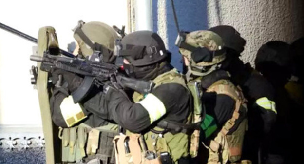 Law enforcers. Photo http://nac.gov.ru/