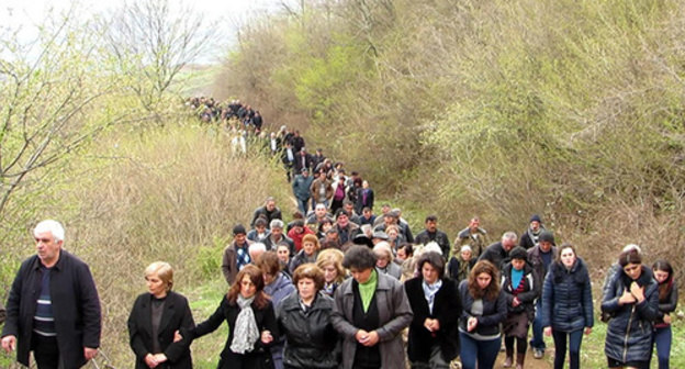 At the funeral of the 12-year-old boy, who died on April 2 in the village of Zoravan, Martuni District of the NKR. Photo by Alvard Grigoryan for the "Caucasian Knot" At the funeral of the 12-year-old boy, who died on April 2 in the village of Zoravan, Martuni District of the NKR. Photo by Alvard Grigoryan for the "Caucasian Knot"