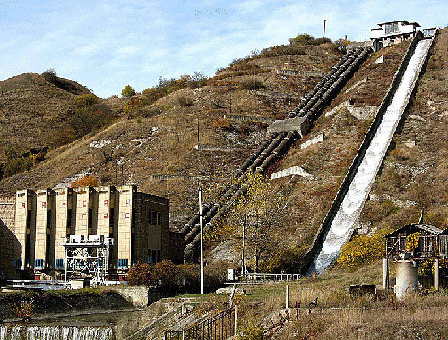 Baksan Hydraulic Power Plant (HPP). Photo by: © Branch of the Open Joint-Stock Company (OJSC) "RusHydro" – "Kabardino-Balkarian Branch"/www.kbf.rushydro.ru Baksan Hydraulic Power Plant (HPP). Photo by: © Branch of the Open Joint-Stock Company (OJSC) "RusHydro" – "Kabardino-Balkarian Branch"/www.kbf.rushydro.ru