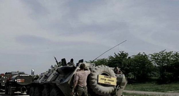 Military patrol in Nozhai-Yurt (Chechnya). Photo by Mari Bastashevski. Source: www.independent.co.uk Military patrol in Nozhai-Yurt (Chechnya). Photo by Mari Bastashevski. Source: www.independent.co.uk