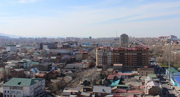 Makhachkala. Photo: Arsen Bagaziev, http://odnoselchane.ru/?page=photos_of_category§=2323&com=photogallery Makhachkala. Photo: Arsen Bagaziev, http://odnoselchane.ru/?page=photos_of_category§=2323&com=photogallery