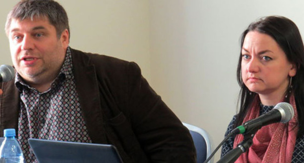 Denis Sokolov and Irina Kosterina. Photo: Vera Vasilieva (RFE/RL) Denis Sokolov and Irina Kosterina. Photo: Vera Vasilieva (RFE/RL)
