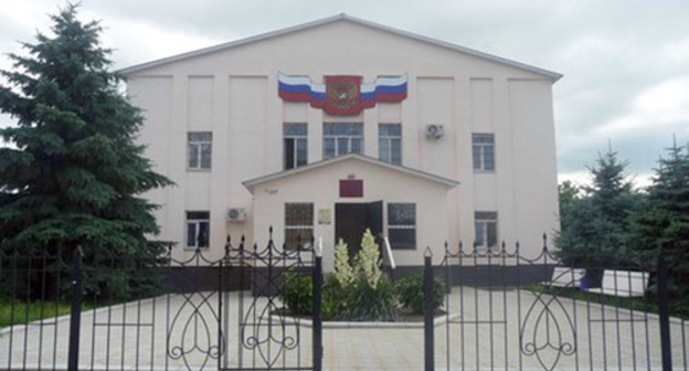 Ust-Djeguta Karachaevo-Cherkessia District Court. Photo: http://ust-djegutinsky.kchr.sudrf.ru/modules.php?name=press_dep&op=51&gid=1 Ust-Djeguta Karachaevo-Cherkessia District Court. Photo: http://ust-djegutinsky.kchr.sudrf.ru/modules.php?name=press_dep&op=51&gid=1