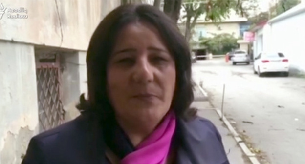 Gezyal Bairamly. Photo: screenshot of video: http://www.radioazadlyg.org/a/gozel-bayramli-polise-chagirildi-/28053199.html