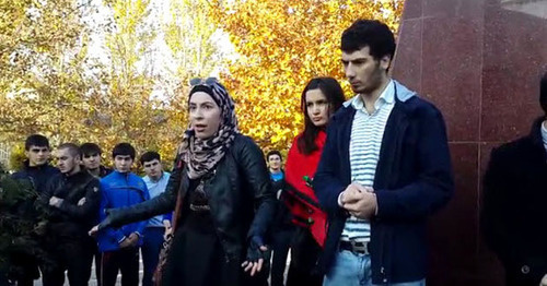 A rally in support of the lecturer of the Dagestani Medical University. Makhachkala, November 8, 2016. Screenshot of a video by the user Novoye Delo https://www.youtube.com/watch?v=SOqre5q7o18 A rally in support of the lecturer of the Dagestani Medical University. Makhachkala, November 8, 2016. Screenshot of a video by the user Novoye Delo https://www.youtube.com/watch?v=SOqre5q7o18