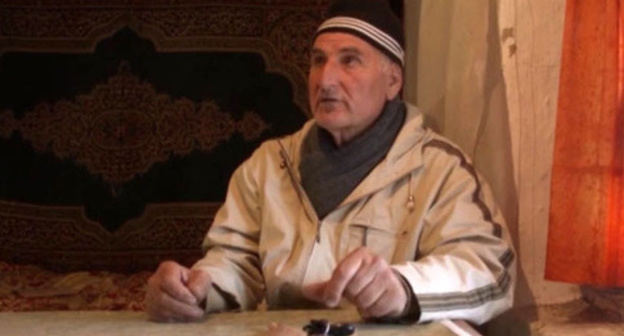 Fragment from documentary "Modern Idiot from Don Quixote Kin". http://www.dailymotion.com/video/x39c80c