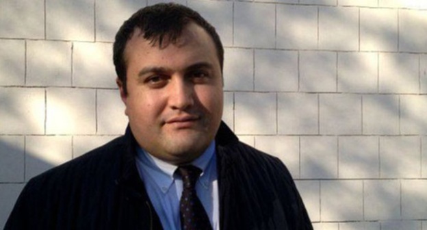 Advocate Elchin Sadygov. Photo: https://eadaily.com/ru/news/2016/11/05/v-azerbaydzhane-presleduyut-advokatov Advocate Elchin Sadygov. Photo: https://eadaily.com/ru/news/2016/11/05/v-azerbaydzhane-presleduyut-advokatov
