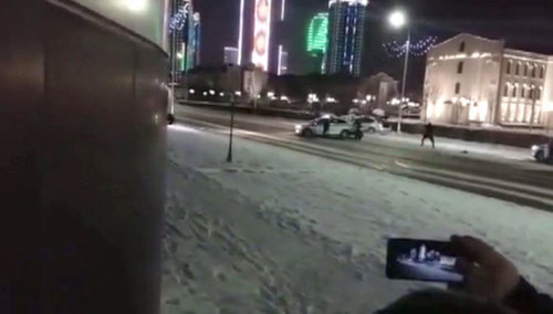 Attack on policemen in Grozny, December 17, 2016. Photo: screenshot of video posted by user DAMATOHTV, https://www.youtube.com/watch?v=V2cD0fAtwes Attack on policemen in Grozny, December 17, 2016. Photo: screenshot of video posted by user DAMATOHTV, https://www.youtube.com/watch?v=V2cD0fAtwes