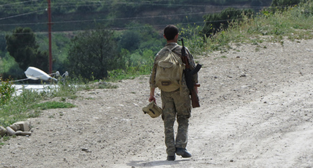 Soldier of Nagorny Karabakh Army in Martakert. Photo by Alvard Grigoryan for the 'Caucasian Knot'. Soldier of Nagorny Karabakh Army in Martakert. Photo by Alvard Grigoryan for the 'Caucasian Knot'.