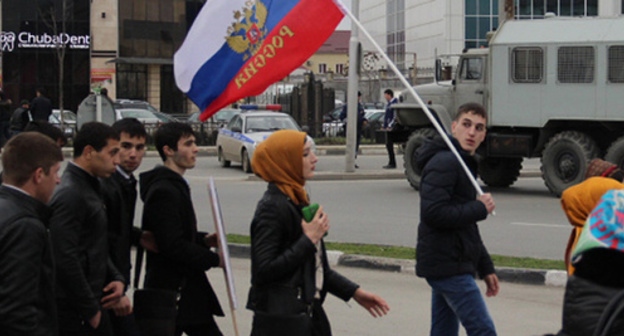 Rally held on the occasion of the Crimea's annexation to Russia. Grozny, March 18, 2017. Photo by Akhmed Aldebirov for "Caucasian Knot" Rally held on the occasion of the Crimea's annexation to Russia. Grozny, March 18, 2017. Photo by Akhmed Aldebirov for "Caucasian Knot"