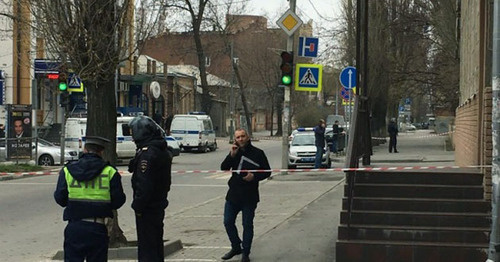 At the site of the explosion in Rostov-on-Don. April 6, 2017. Photo http://replyua.net/putin/60824-vzryv-v-centre-rostova-na-donu-video-s-mesta-chp.html At the site of the explosion in Rostov-on-Don. April 6, 2017. Photo http://replyua.net/putin/60824-vzryv-v-centre-rostova-na-donu-video-s-mesta-chp.html