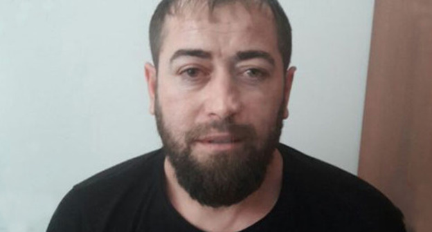Rasambek Bekmurzaev. Photo: http://ren.tv/novosti/2017-06-21/opasnogo-terrorista-zaderzhali-v-rossii-spustya-17-let-rozyska Rasambek Bekmurzaev. Photo: http://ren.tv/novosti/2017-06-21/opasnogo-terrorista-zaderzhali-v-rossii-spustya-17-let-rozyska