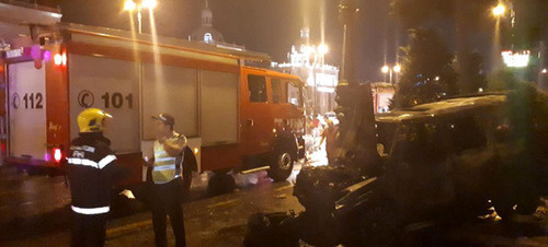 At the site of road accident, Baku, August 3, 2017. Photo: http://www.1news.az/society/20170803114416781.html At the site of road accident, Baku, August 3, 2017. Photo: http://www.1news.az/society/20170803114416781.html