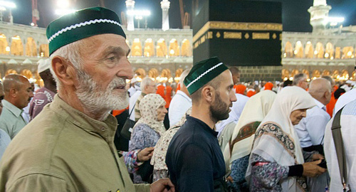 Piligrims. Photo: http://www.islam.ru/node/48300 Piligrims. Photo: http://www.islam.ru/node/48300